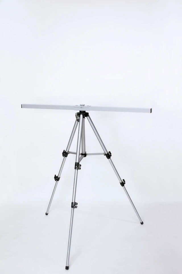 Holder for måleinstrumenter med stativ 