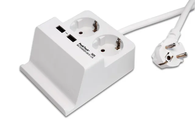 PeakTech® P 3125» 2 x 230 V Schuko and 2 x USB charger with 2.5 A 