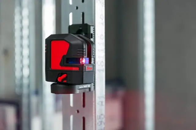 Leica Lino L2 krysslaser  rød laser Selvnivellerende krysslinjelaser 