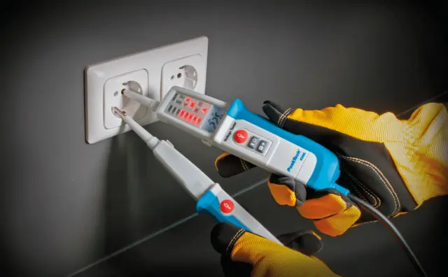 PeakTech® P 1096» AC/DC spenningstester med jordfeilbrytertest & dobbelt display 