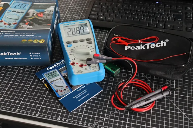 PeakTech® P 2015 A» Digitalt multimeter True RMS 1000 V, 4000 tellinger 