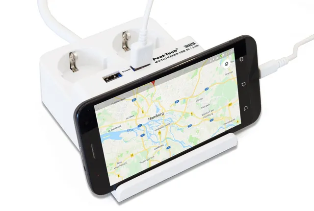 PeakTech® P 3125» 2 x 230 V Schuko and 2 x USB charger with 2.5 A 