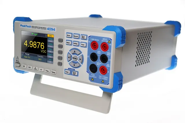 PeakTech® P 4094» Grafisk benkmultimeter 55 000 tellinger med TFT 
