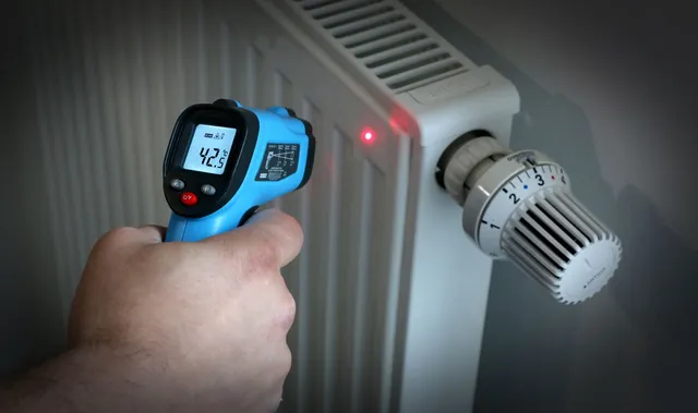 PeakTech® P 4935» Mini IR-termometer (-50 °C ... +400 °C ~ 12:1) 