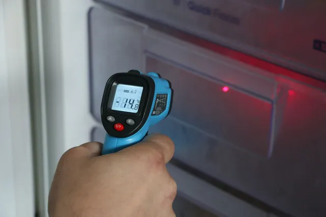 PeakTech® P 4940» Mini IR-termometer (-50 °C ... +600 °C ~ 12:1) 