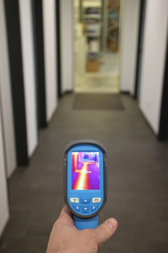 PeakTech® P 5610 B» Termografikamera 220x160px. -20°C ... +400°C 