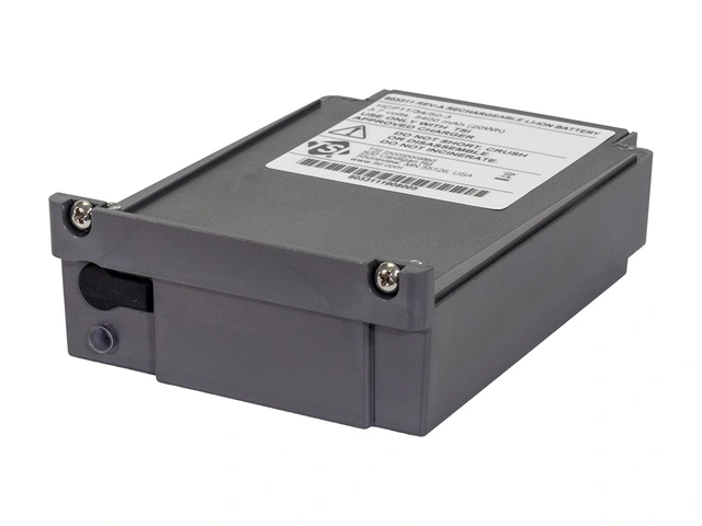 5400 mAh Li-Ion rechargeable battery, 3.7 VDC. N 