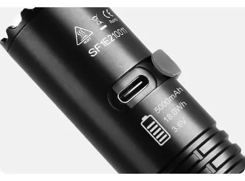 Speras E21 lommelykt 2000lm / 322 meter kastelengde 