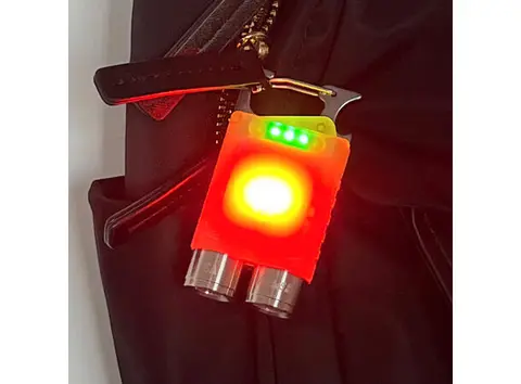 Speras V2 lommelykt/varsellys/leselys 550lm / 85 meter kastelengde 