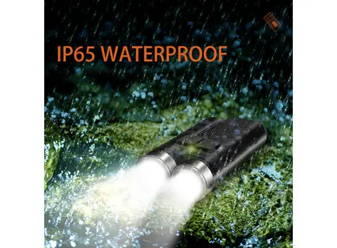 Speras V3 lommelykt/varsellys 900lm / 100 meter kastelengde 